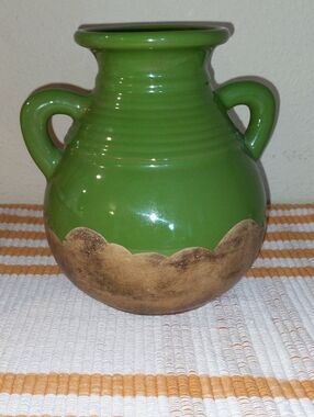 Southern Living At Home Small Tuscan Verona Green Olive Jar Vase Urn Pottery